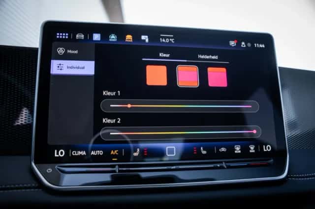 Volkswagen Tiguan (2025) thumbnail 32