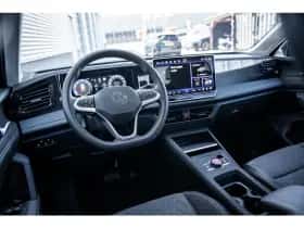 Volkswagen Tiguan (2025) thumbnail 35