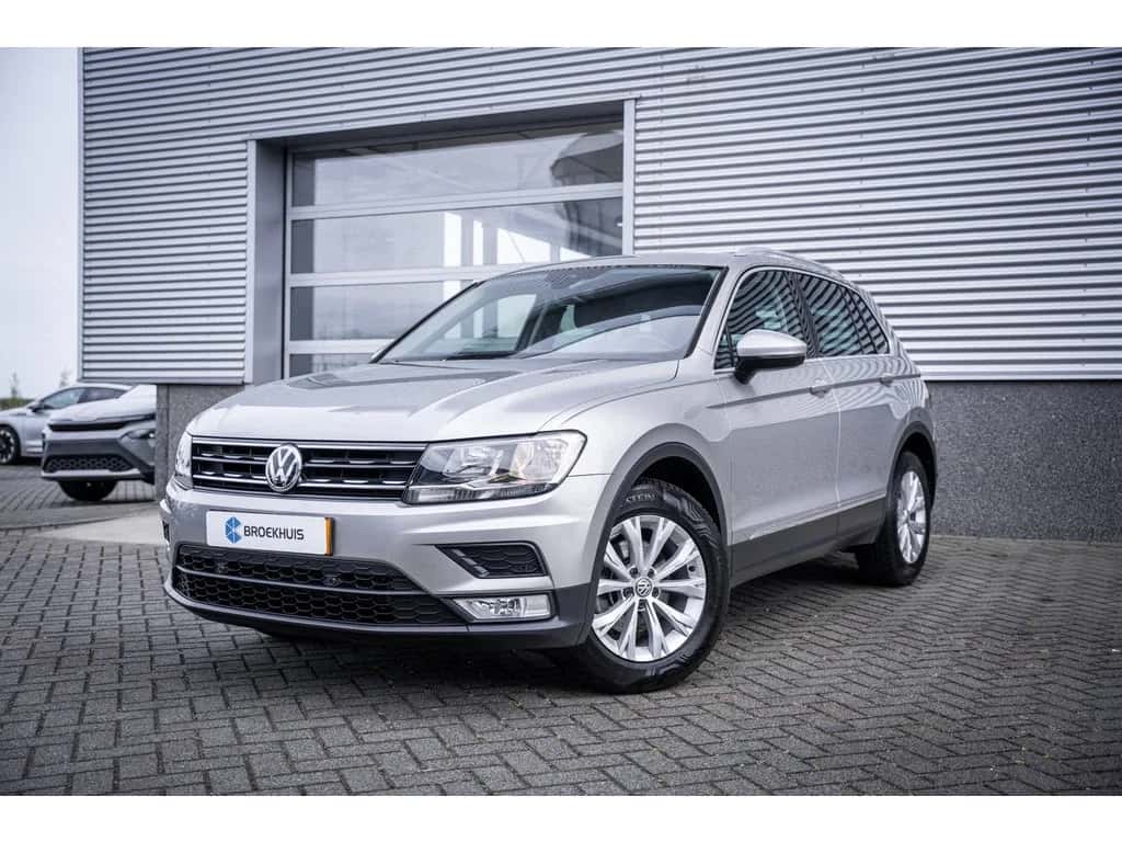Volkswagen Tiguan (2016) — foto 1