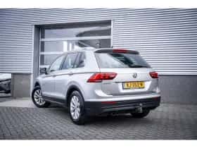 Volkswagen Tiguan (2016) thumbnail 11