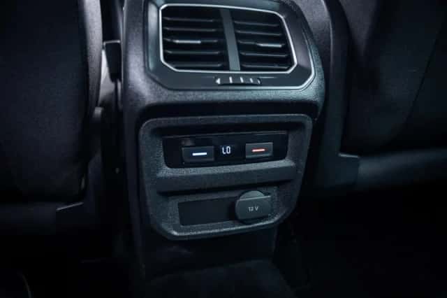 Volkswagen Tiguan (2016) thumbnail 20