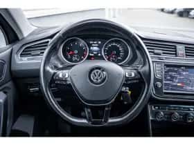 Volkswagen Tiguan (2016) thumbnail 25