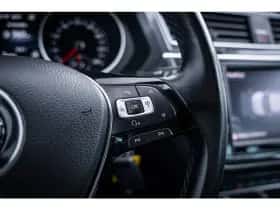 Volkswagen Tiguan (2016) thumbnail 27