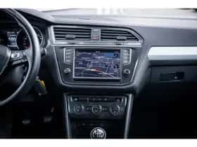 Volkswagen Tiguan (2016) thumbnail 30