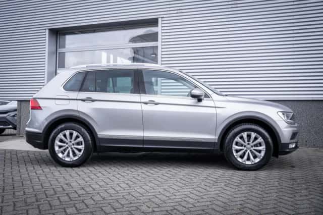 Volkswagen Tiguan (2016) thumbnail 7
