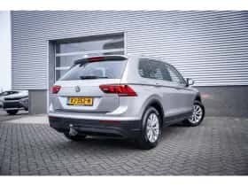 Volkswagen Tiguan (2016) thumbnail 8