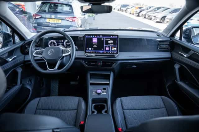 Volkswagen Tiguan (2025) thumbnail 27