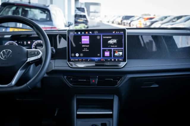 Volkswagen Tiguan (2025) thumbnail 36