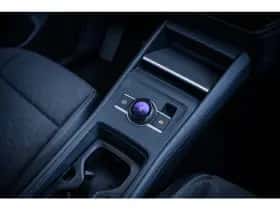 Volkswagen Tiguan (2025) thumbnail 37
