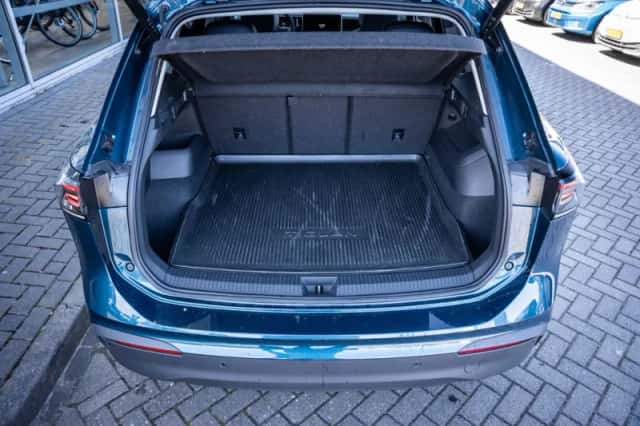 Volkswagen Tiguan (2025) thumbnail 10
