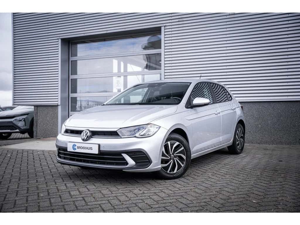 Volkswagen Polo (2023) — foto 1