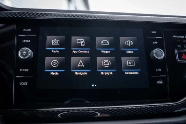 Volkswagen Polo (2023) thumbnail 20