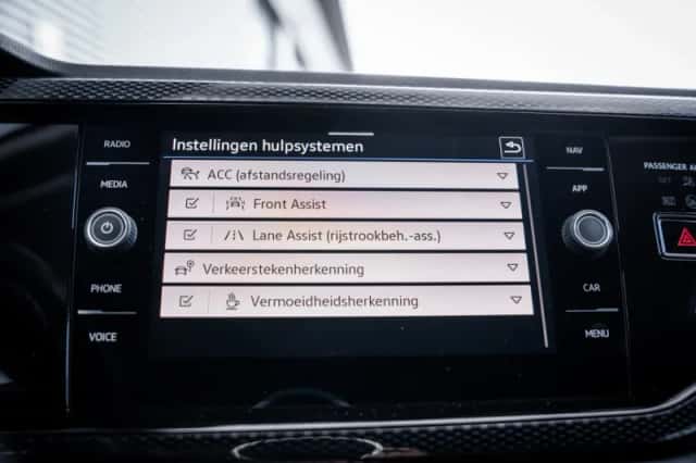 Volkswagen Polo (2023) thumbnail 22