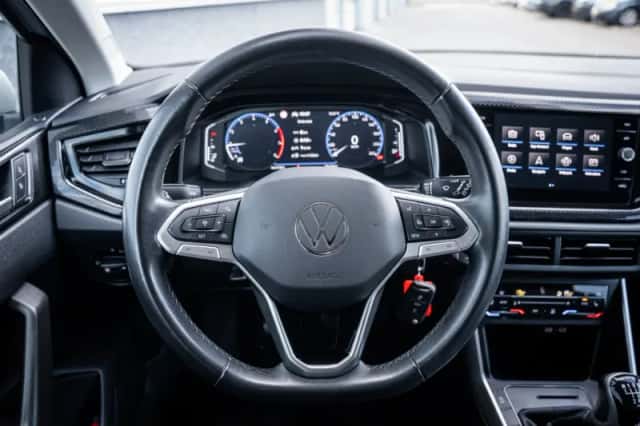 Volkswagen Polo (2023) thumbnail 28