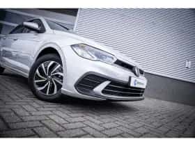 Volkswagen Polo (2023) thumbnail 4