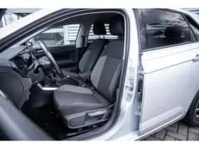 Volkswagen Polo (2023) thumbnail 8