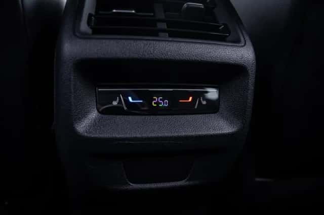 Volkswagen Tiguan (2025) thumbnail 28