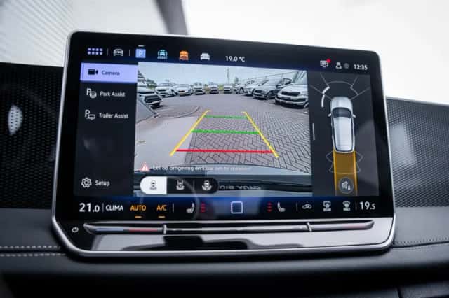 Volkswagen Tiguan (2025) thumbnail 32