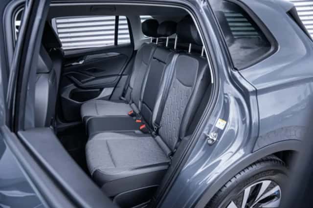 Volkswagen Tiguan (2025) thumbnail 9