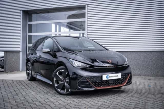 CUPRA Born (2024) thumbnail 2