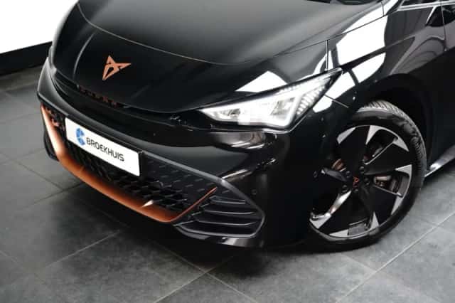 CUPRA Born (2024) thumbnail 15