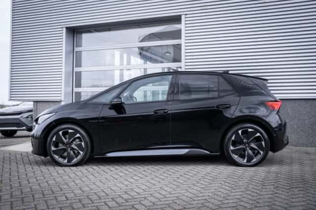 CUPRA Born (2024) thumbnail 6