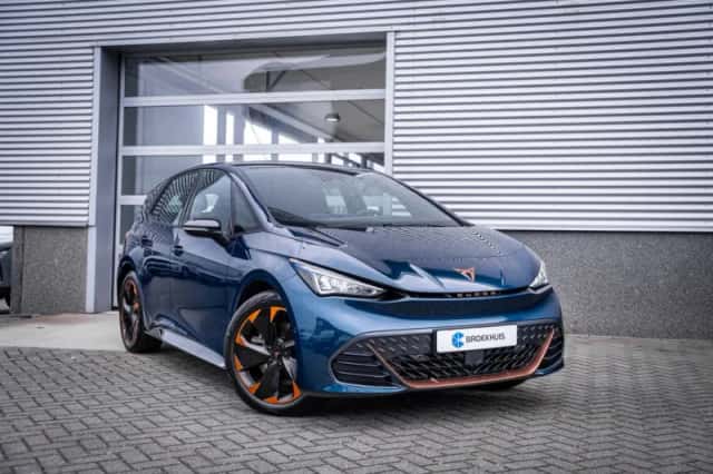 CUPRA Born (2024) thumbnail 2