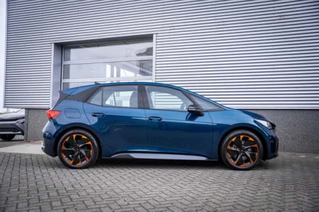 CUPRA Born (2024) thumbnail 16