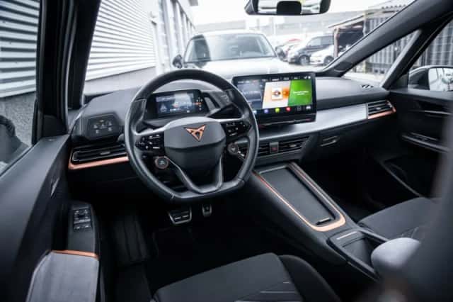 CUPRA Born (2024) thumbnail 29