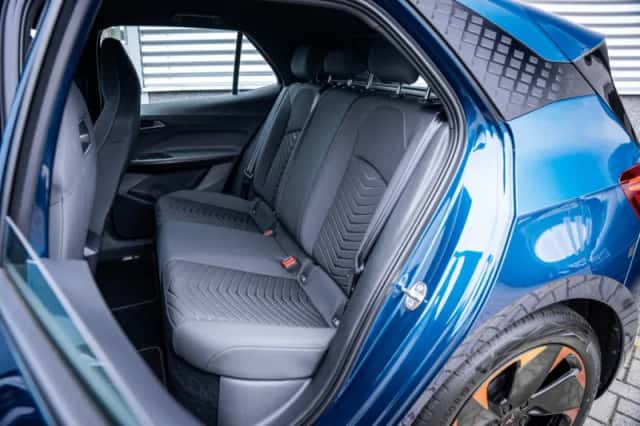 CUPRA Born (2024) thumbnail 9