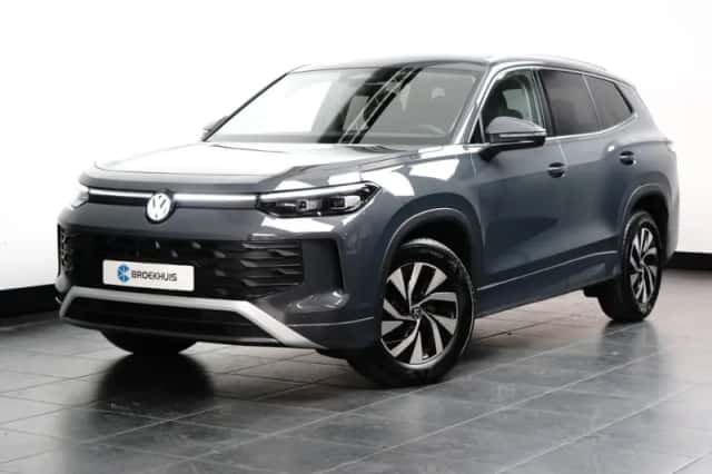 Volkswagen Tayron (2025) thumbnail 1