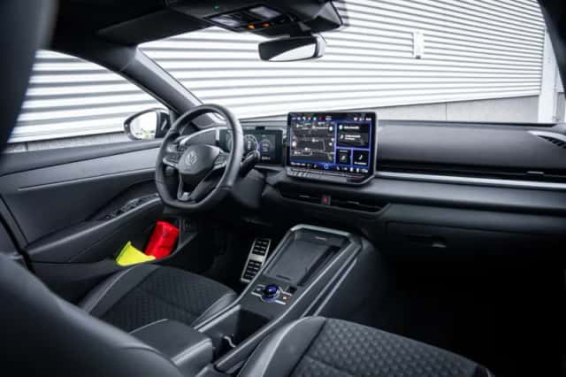Volkswagen T-Roc (2026) thumbnail 28