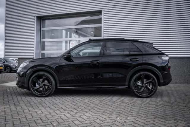 Volkswagen T-Roc (2026) thumbnail 4