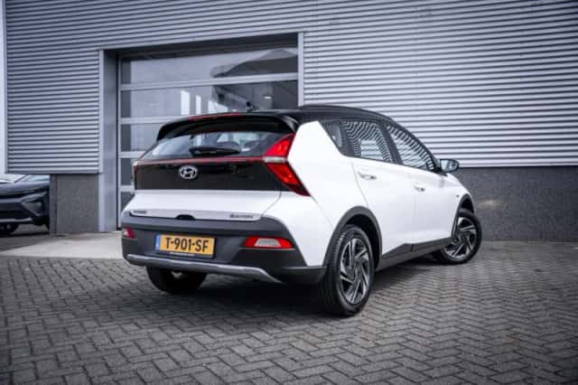 Hyundai BAYON (2024) thumbnail 12