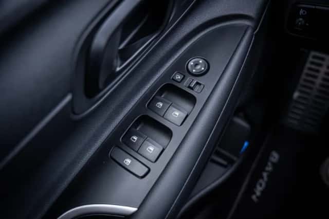 Hyundai BAYON (2024) thumbnail 21