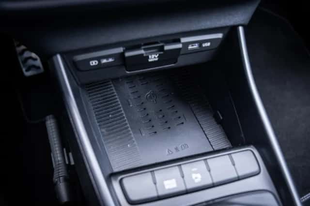 Hyundai BAYON (2024) thumbnail 25