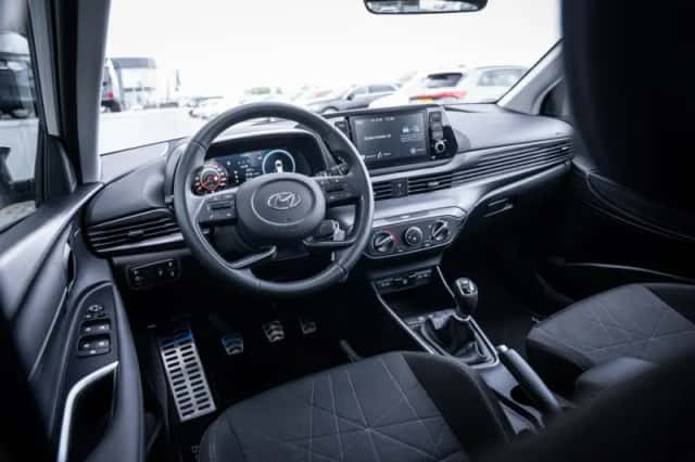 Hyundai BAYON (2024) thumbnail 4