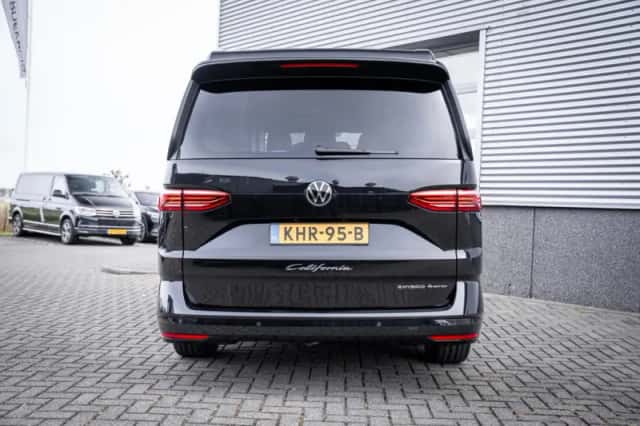 Volkswagen California (2025) thumbnail 16