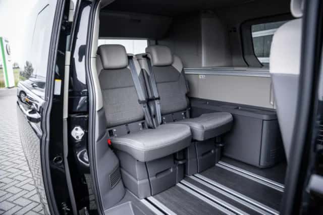 Volkswagen California (2025) thumbnail 19
