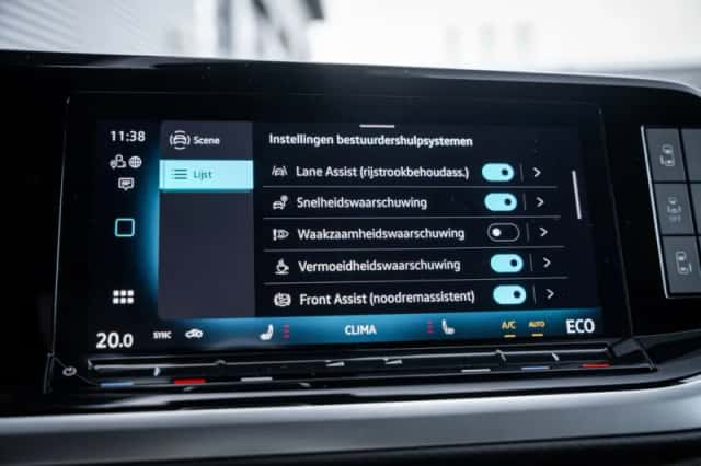 Volkswagen California (2025) thumbnail 27
