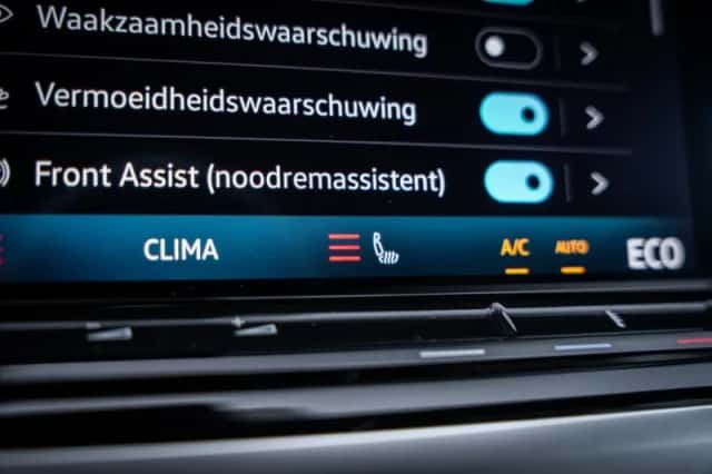 Volkswagen California (2025) thumbnail 29