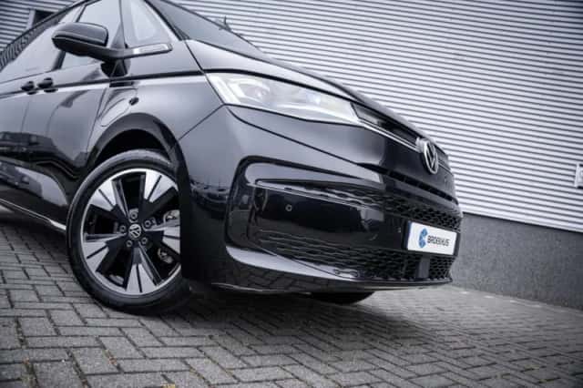 Volkswagen California (2025) thumbnail 4