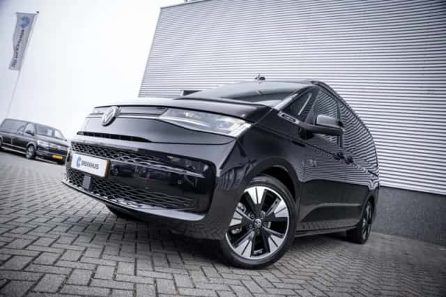Volkswagen California (2025) thumbnail 6