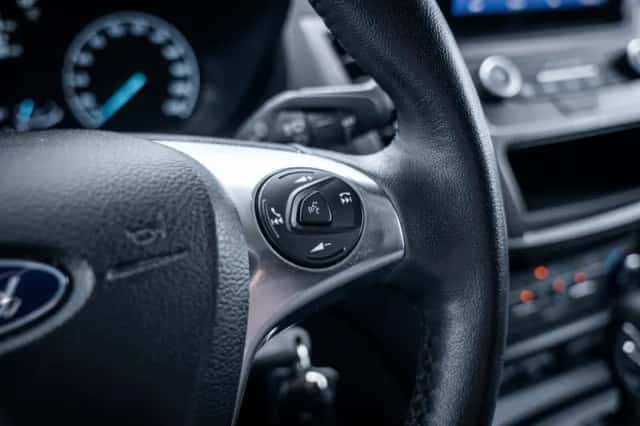 Ford Transit Connect (2023) thumbnail 25
