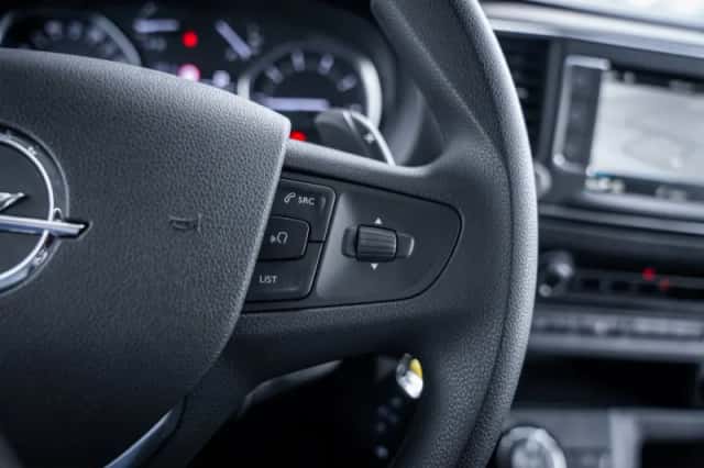 Opel Vivaro (2024) thumbnail 14