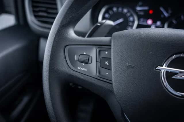 Opel Vivaro (2024) thumbnail 15