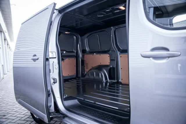 Opel Vivaro (2024) thumbnail 16