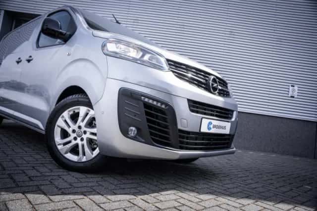 Opel Vivaro (2024) thumbnail 5
