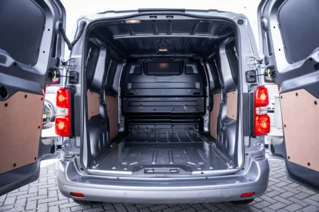 Opel Vivaro (2024) thumbnail 6