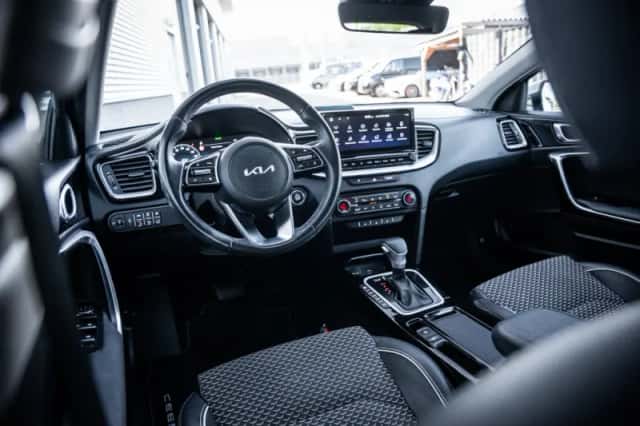 Kia Ceed Sportswagon (2023) thumbnail 31